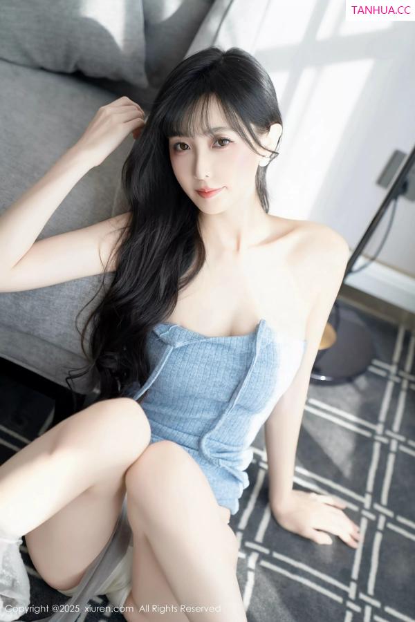   [XiuRen]高清写真图 2025.04.08 No.10124 樱桃小阑子 灰色丝袜第59张图片